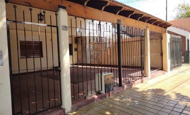 CASA EN SANTA LUCIA - CON POSIBILIDAD DE SER APTA