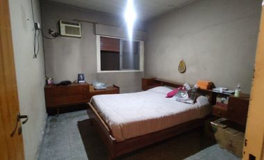 CASA EN SANTA LUCIA - CON POSIBILIDAD DE SER APTA