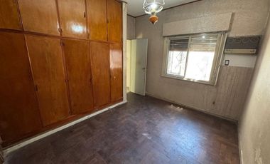 PH EN VENTA RAMOS MEJIA 3 AMB CON PATIO Y TERRAZA