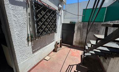 PH EN VENTA RAMOS MEJIA 3 AMB CON PATIO Y TERRAZA