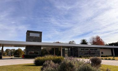 LOTE BARRIO SAINT JOSEPH LONGCHAMPS 435 M2