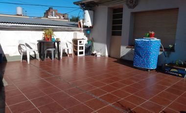 VENTA LOCAL HAEDO NORTE CENTRICO - CON DPTO 2 AMB