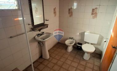 VENTA PH 2 AMBIENTES EN QUILMES OESTE