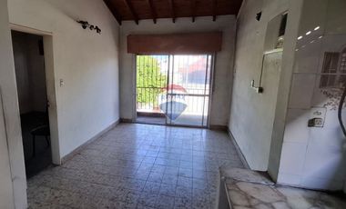 VENTA PH 2 AMBIENTES EN QUILMES OESTE