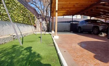 Casa en venta en MACUL