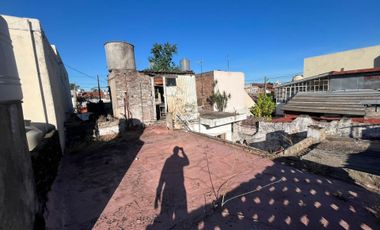 Venta Casa/Lote Ramos Mejía   ***Acepta Permuta***