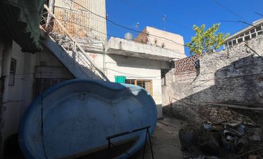 Venta Casa/Lote Ramos Mejía   ***Acepta Permuta***
