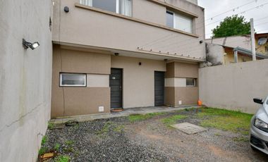 DÚPLEX VENTA LA PLATA TOLOSA APTO BANCO COCHERA