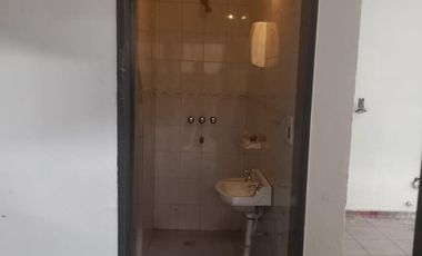 Alquiler Depósito  con Oficina Plottier