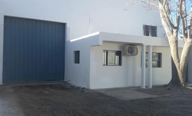 Alquiler Depósito  con Oficina Plottier