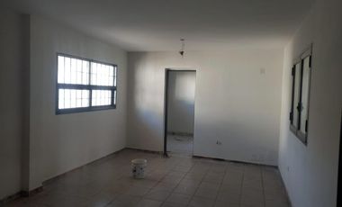 Alquiler Depósito  con Oficina Plottier