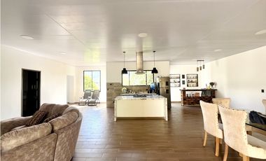 Casa Campestre en venta, Romero Bajo, Ubaque, Choachí, Cundinamarca