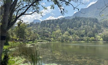 Vendo Lote con Casa Campestre, Laguna de Ubaque, Cundinamarca
