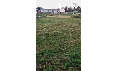 Se vende lindo lote  en Otamendi  de 10x30. OPORTUNIDAD.