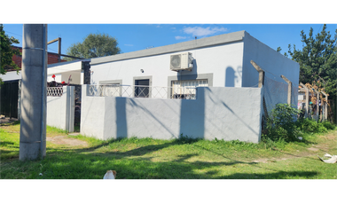 Adolfo Berro 5796, esq. Pekin