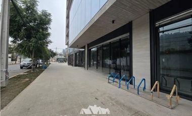 Local Comercial en Arriendo en Metro Manuel Montt