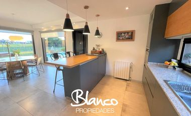 Casa en Venta en Haras Santa Maria, Escobar, G.B.A. Zona Norte, Argentina