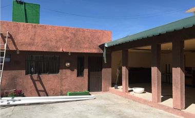 Venta de Propiedad con salón de eventos en Pachuquilla