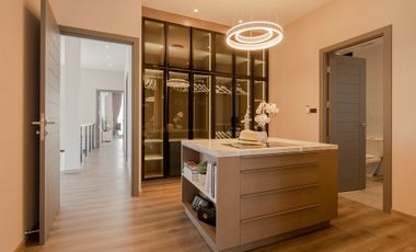 4 Bedroom Villa for sale at 999@World Club Land Modern and Luxury Pool Villas