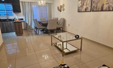Rento Casa en Cumbres Lux en  Dominio Cumbres