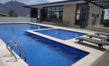 Rento Casa en Cumbres Lux en  Dominio Cumbres