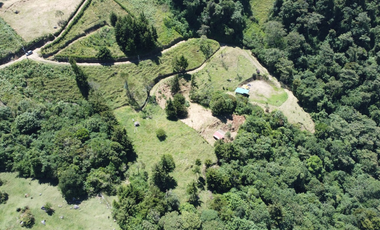 Terreno en Venta en Montebello