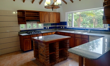 Villa en Arriendo en El Retiro