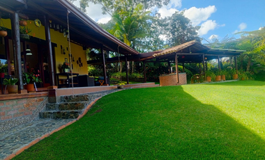 Villa en Arriendo en El Retiro