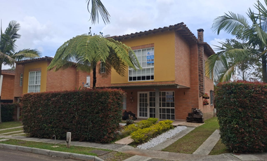 Casa en Arriendo en La Ceja