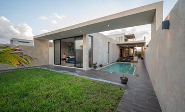 Casa en venta en la playa a 100 en San Benito, Yucatán