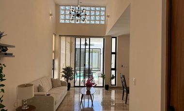 CASA EN RENTA MERIDA 1 PLANTA AMUEBLADA PRIVADA TAMORA CONKAL