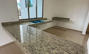 CASA EN VENTA MERIDA 4 RECÁMARAS Y ALBERCA