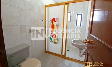 CASA EN RENTA EN LOMAS DE CRISTO