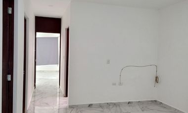 CASA EN VENTA EN HEROES DE NACOZARI, CIUDAD DEL CARMEN CAMPECHE.