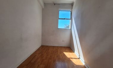 Se arrienda departamento, ofrece 3D 1B y 1E