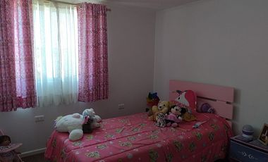 VENTA DE HERMOSA CASA Y MUY BIEN UBICADA