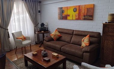 VENTA DE HERMOSA CASA Y MUY BIEN UBICADA
