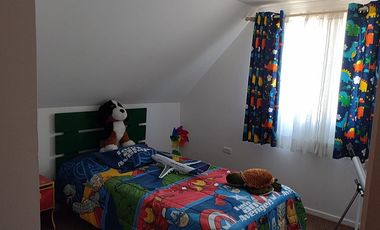 VENTA DE HERMOSA CASA Y MUY BIEN UBICADA