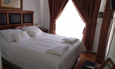 VENTA DE HERMOSA CASA Y MUY BIEN UBICADA