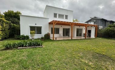 Casa en  Barrio San Agustin - Villanueva