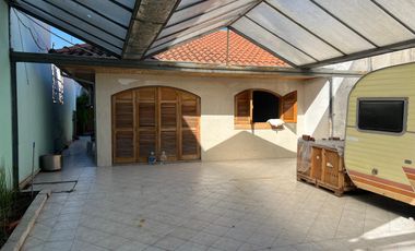 Casa en V.Talleres
