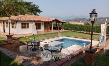 Casa en conjunto en arriendo, vereda Palermo, Kilómetro 41, Neira