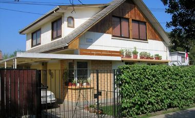 QUILÍN / JUAN BAUTISTA SOLARI