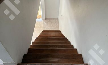 En Venta, Casa de 3 Dormitorios y quincho, Area centro, Plottier