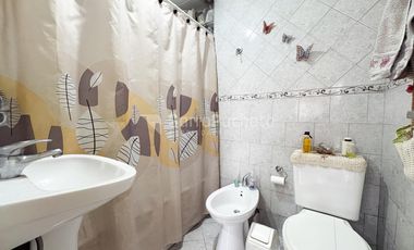 Venta departamento 3 ambientes con terraza en Ramos Mejia.