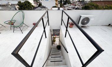 Venta departamento 3 ambientes con terraza en Ramos Mejia.