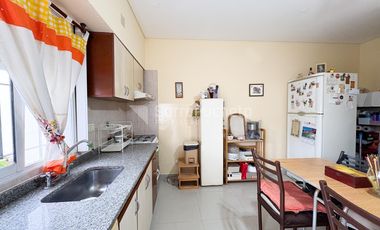 Venta departamento 3 ambientes con terraza en Ramos Mejia.