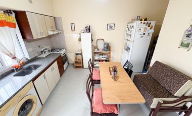 Venta departamento 3 ambientes con terraza en Ramos Mejia.