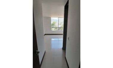 Apartamento en Arriendo, Zúñiga, Envigado 113 m2