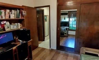 Casa en venta - 4 Dormitorios 3 Baños - Mar del Plata
